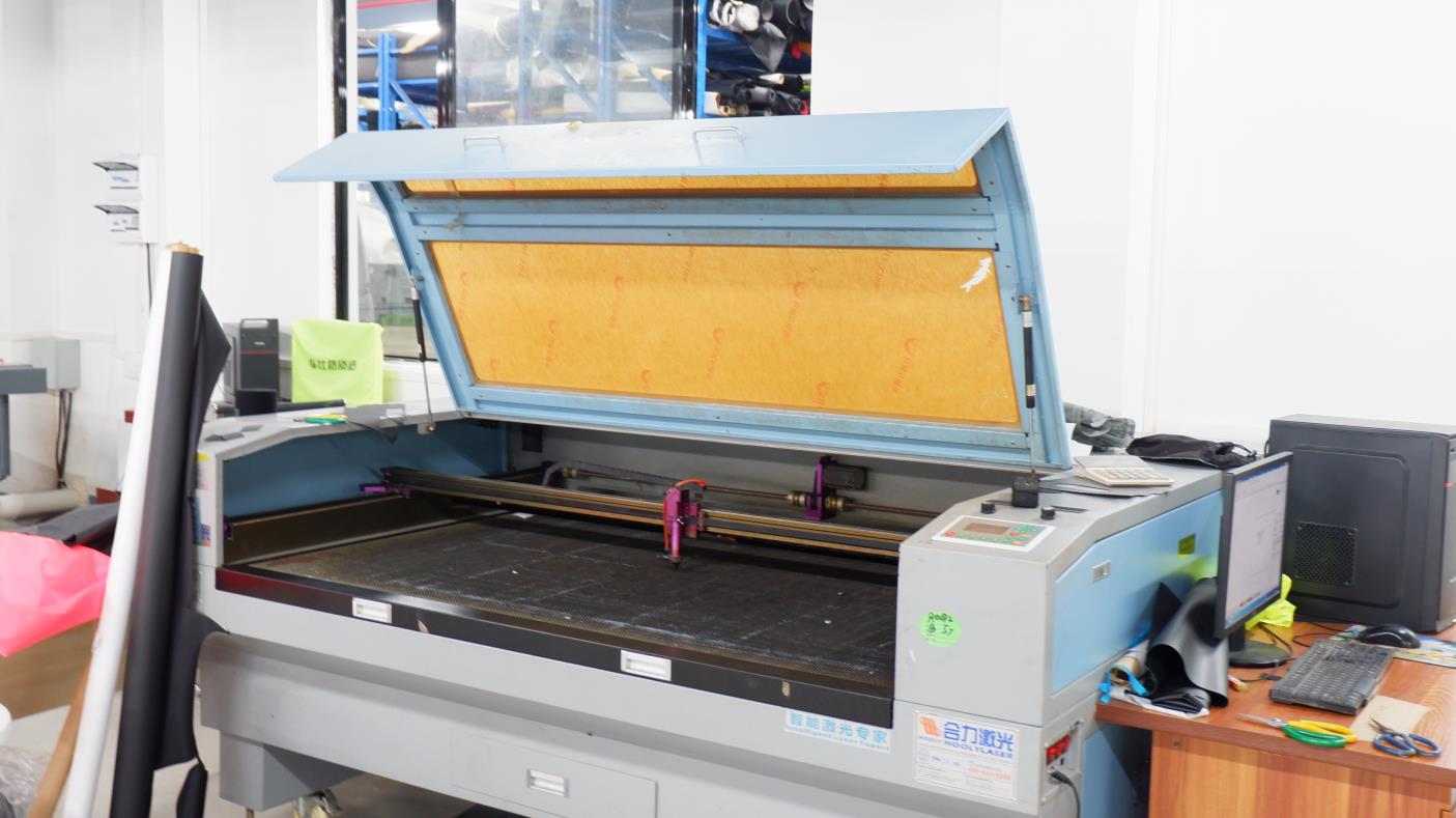 High Precision Laser Cutting Machine